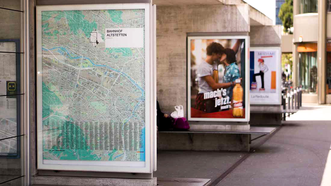 Plakatwerbung an Bahnhöfen